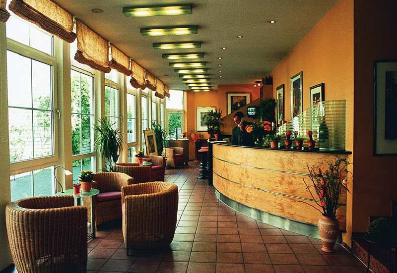 Hotel Mado Кьолн Екстериор снимка